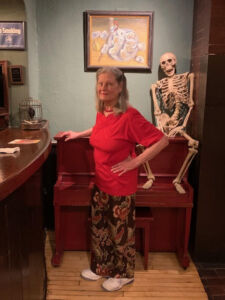Harriot Reasoner posing for her 80th birthday.